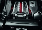 Motor - 2010 Audi R8 GT